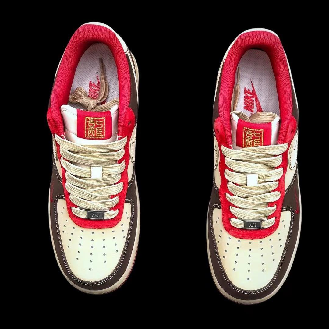 Nike SB Dunk Low Sneaker      - DesignerGu