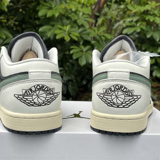 Air Jordan 1 Low WMNS “Jade Smoke” Sneaker    DC0774-001  - DesignerGu