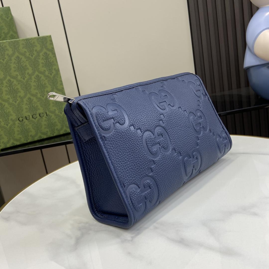 Gucci Jumbo GG Pouch (28.5x 18x 9cm) - DesignerGu