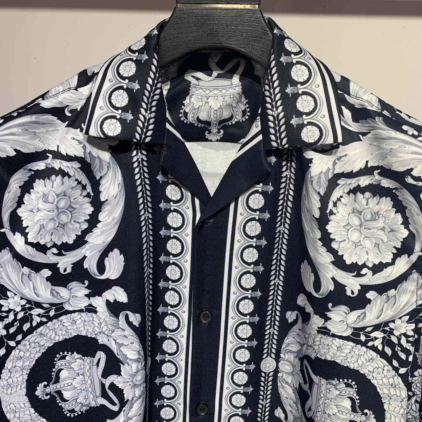 Versace Barocco Print Silk Shirt - DesignerGu