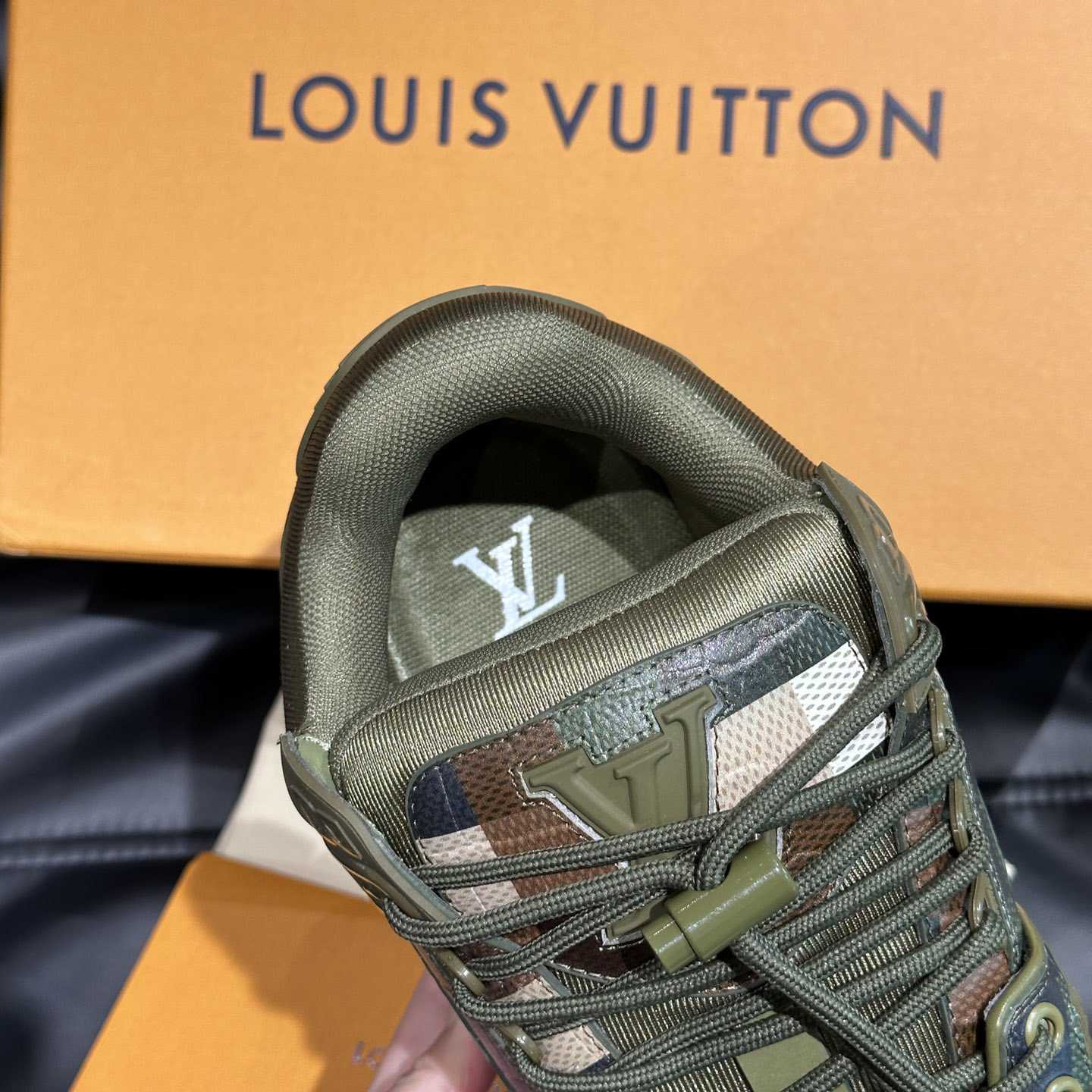 Louis Vuitton LV Trainer Maxi Sneaker   1ACNCZ - DesignerGu