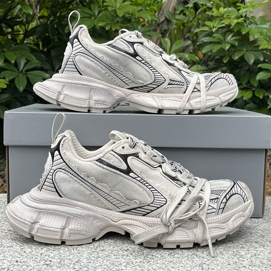 Balenciaga 3XL Sneaker  - DesignerGu