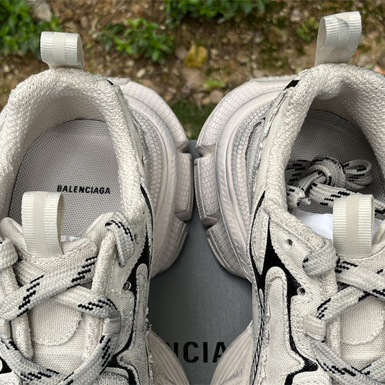 Balenciaga 3XL Sneaker  - DesignerGu