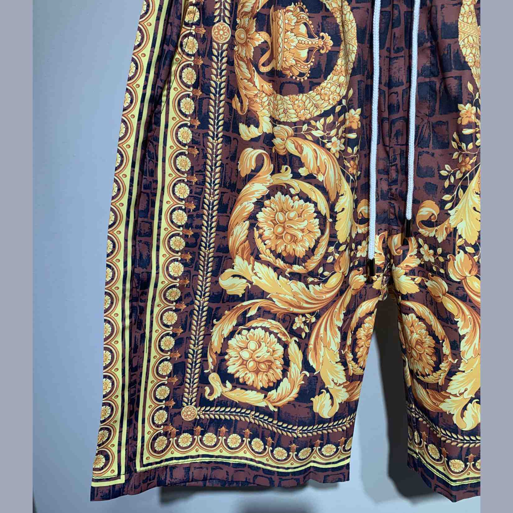 Versace Barocco Print Silk Shorts - DesignerGu