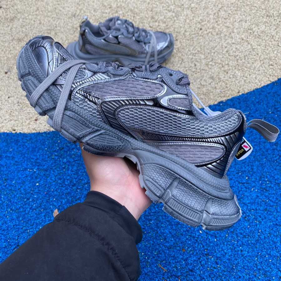 Balenciaga 3XL Sneakers - DesignerGu