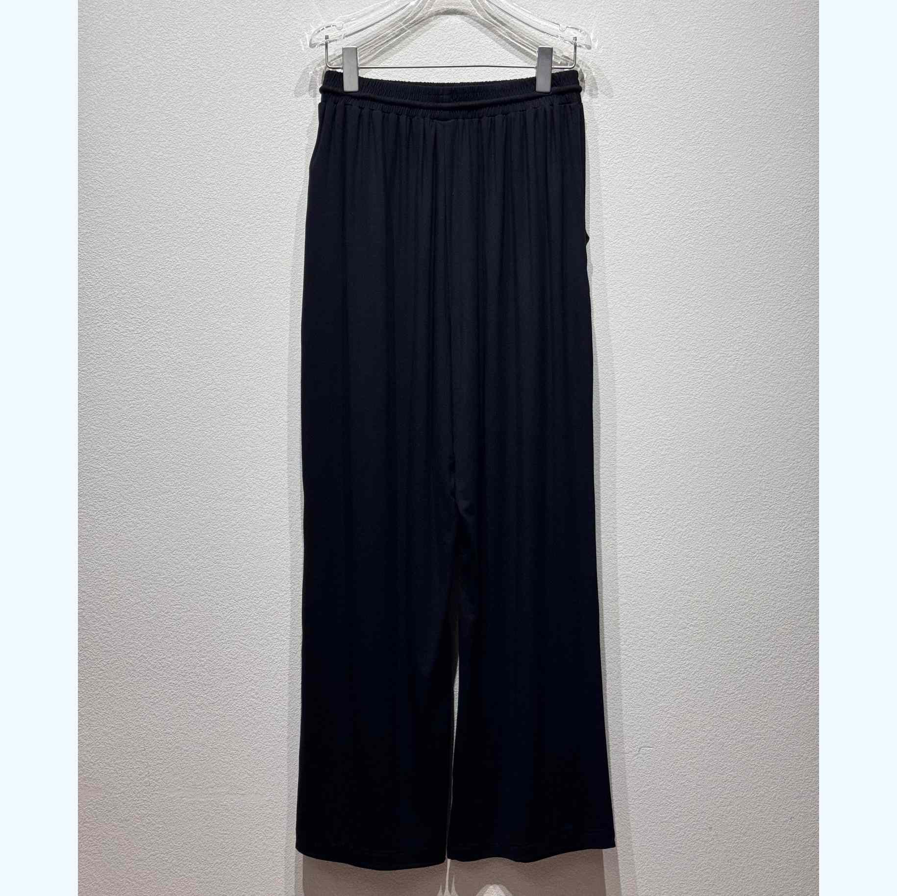 Balenciaga Pants In Black - DesignerGu