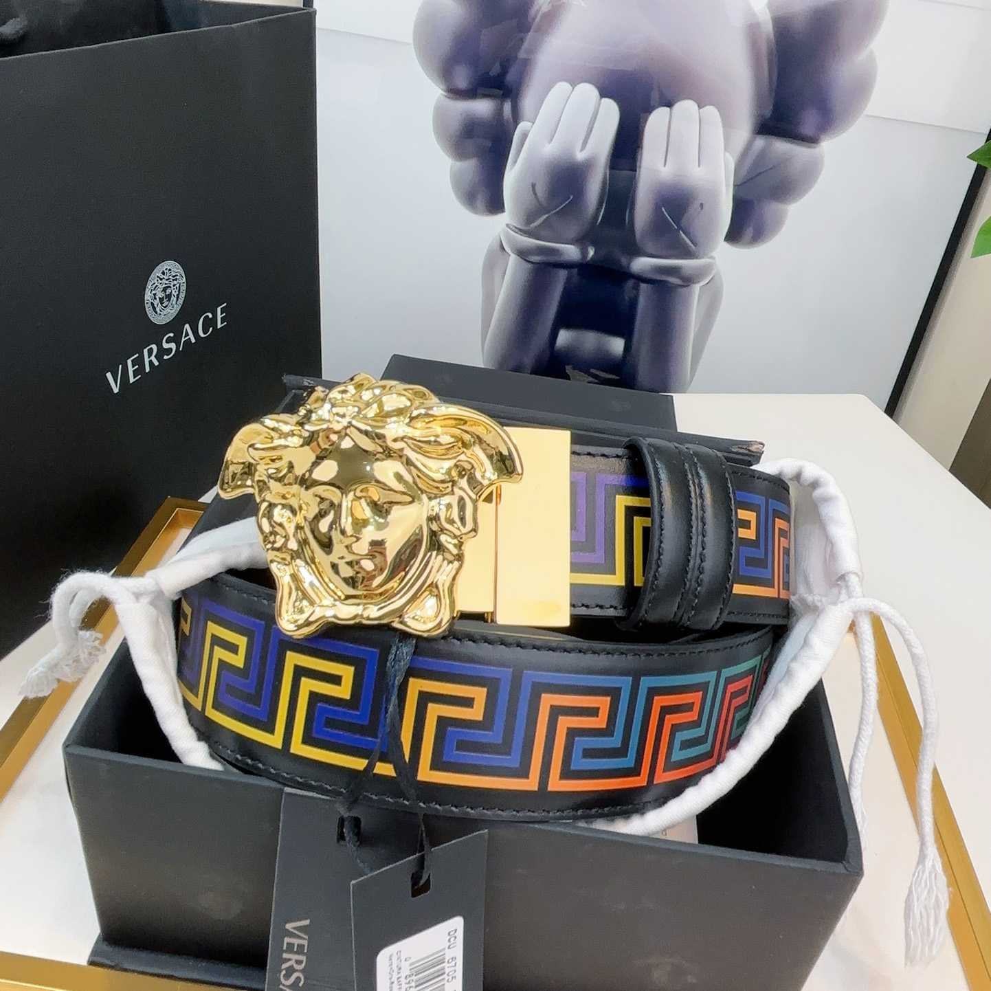 Versace Medusa Greek-print Leather Belt    40mm - DesignerGu