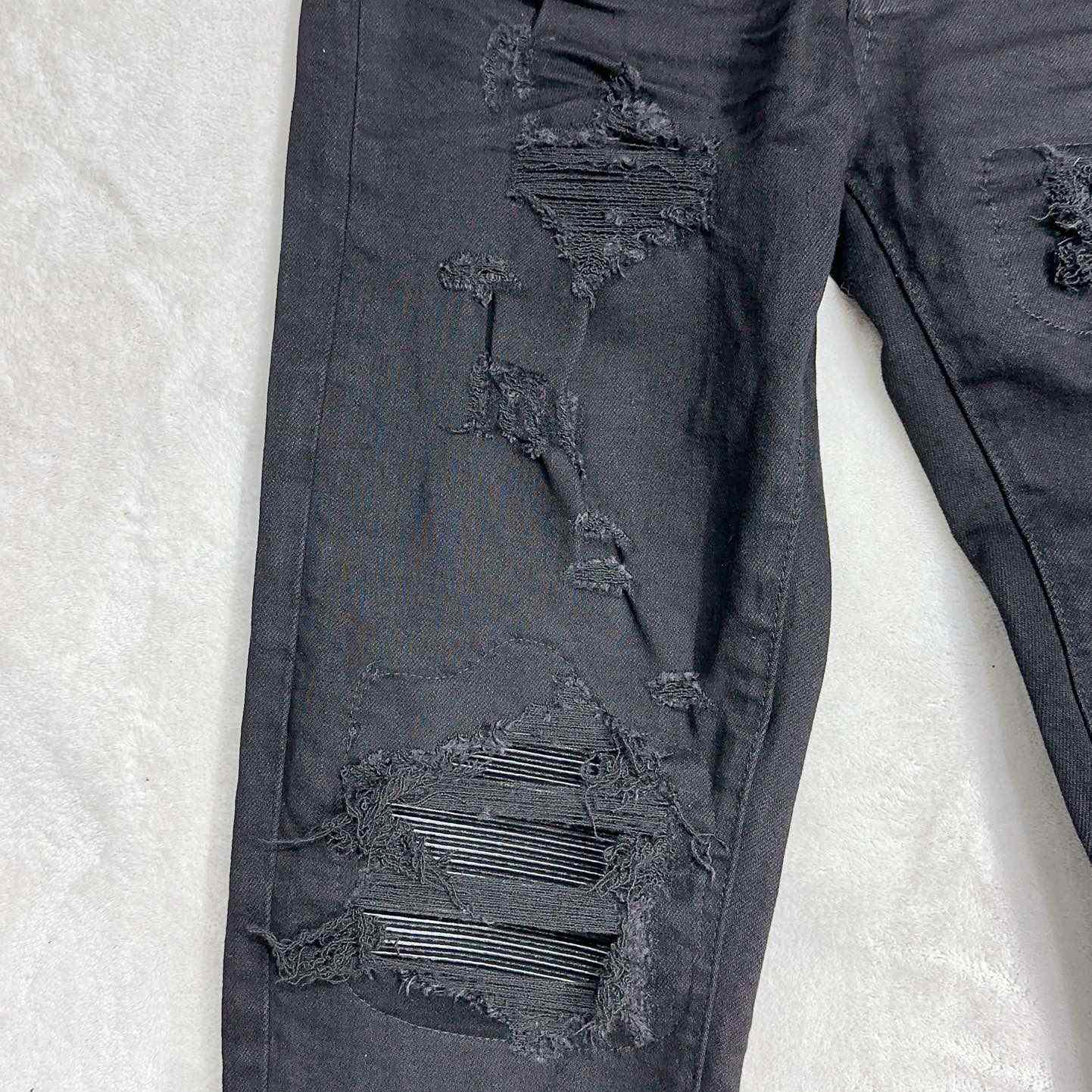 Amiri Slim-fit Jeans    - DesignerGu