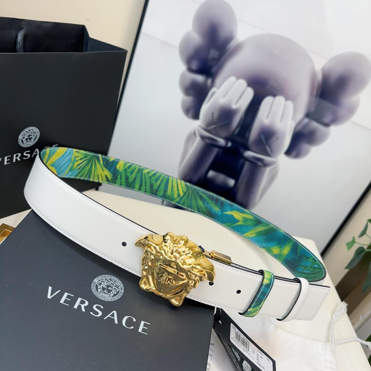 Versace Tiger La Medusa Leather Belt   40mm - DesignerGu