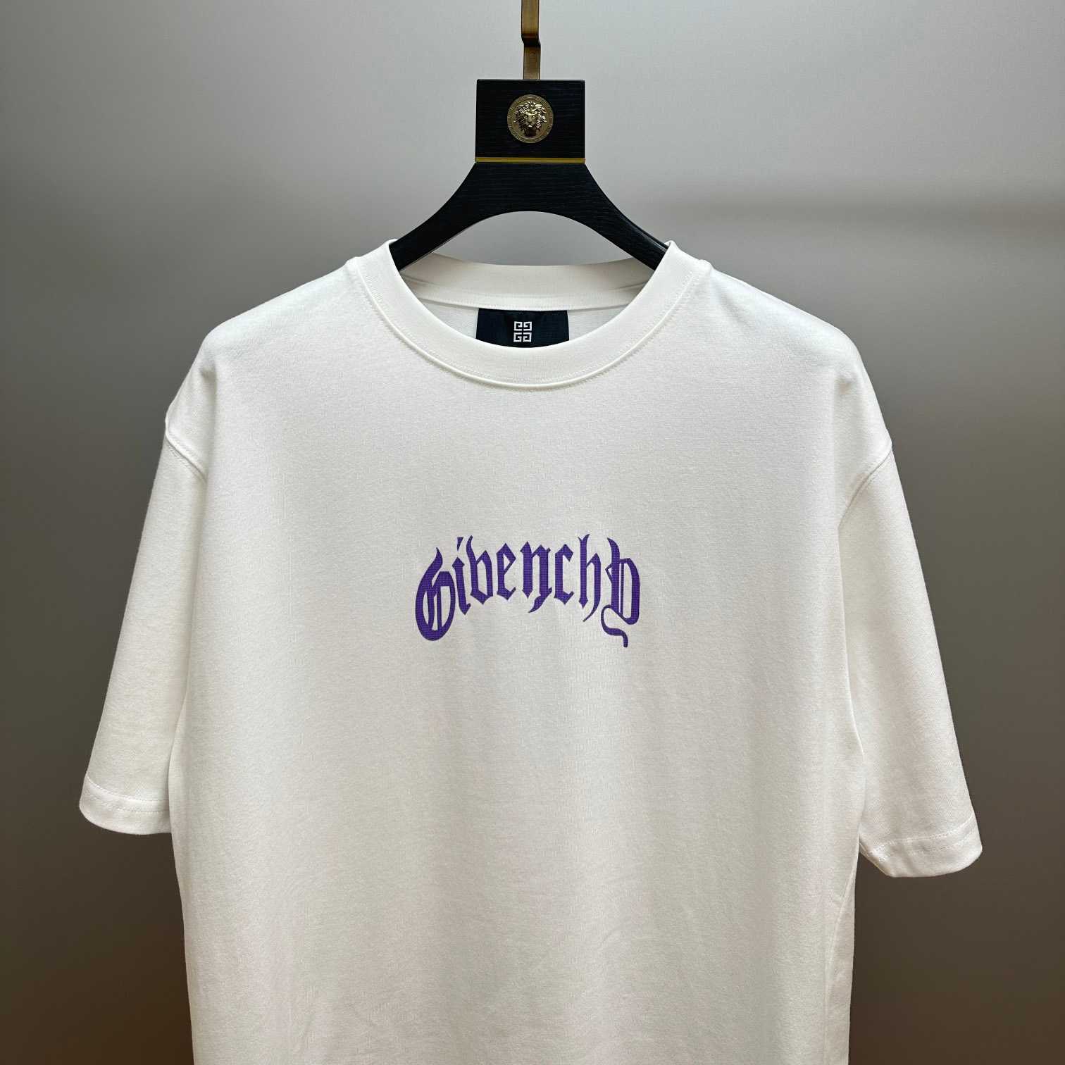 Givenchy Boxy Fit T-shirt In Cotton With Reflective Artwork - DesignerGu