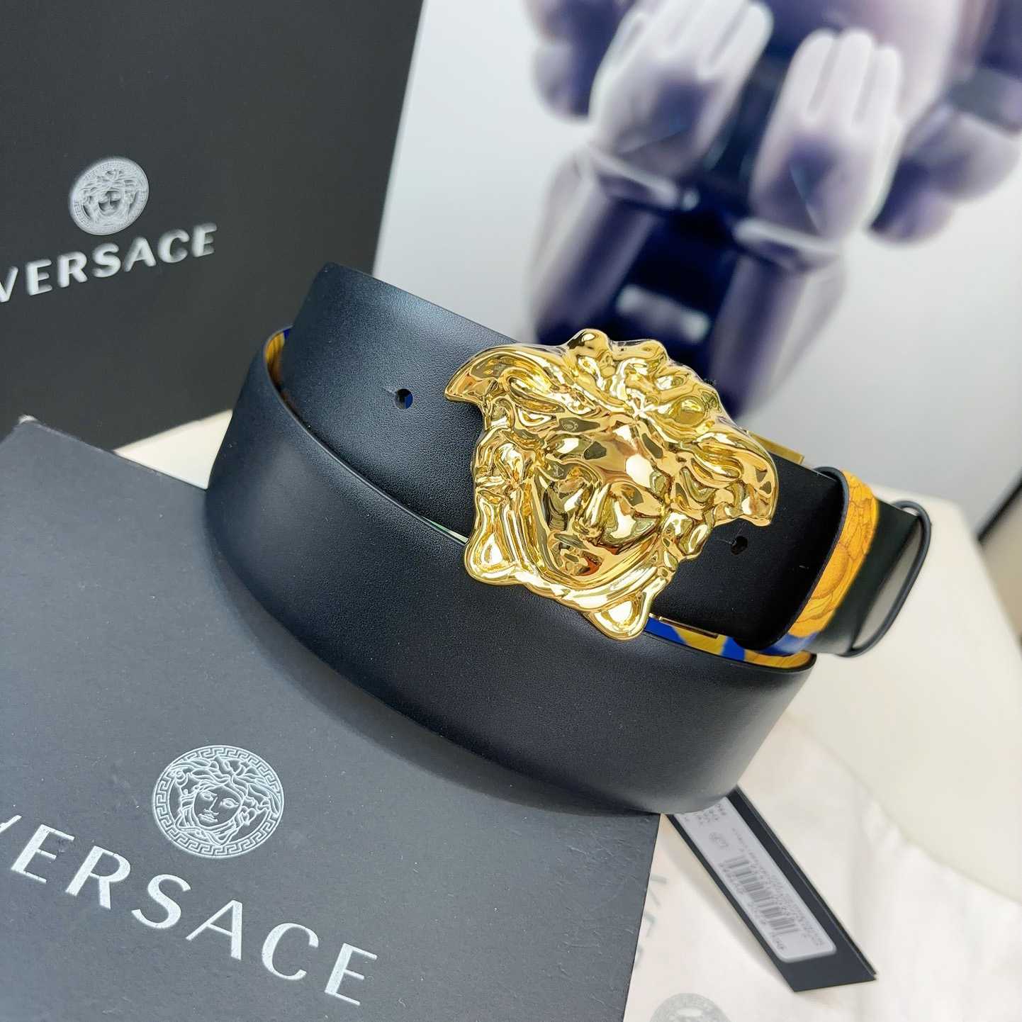 Versace Barocco Reversible Leather Belt    40mm - DesignerGu