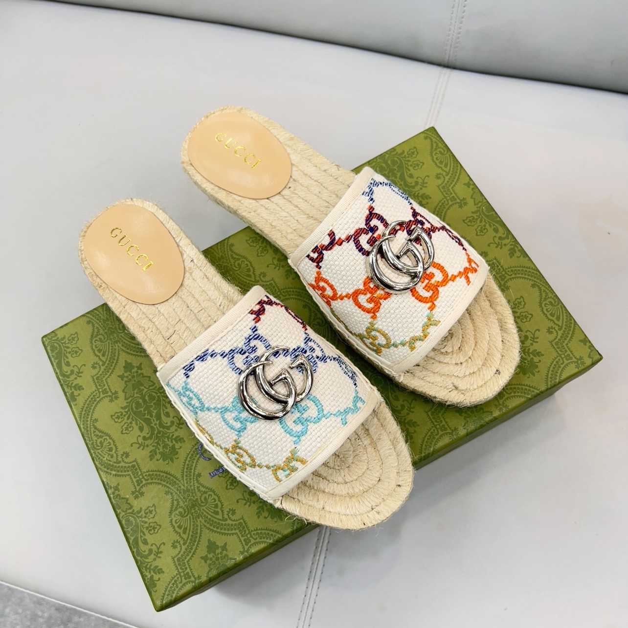 Gucci Women's GG Espadrille Slides - DesignerGu