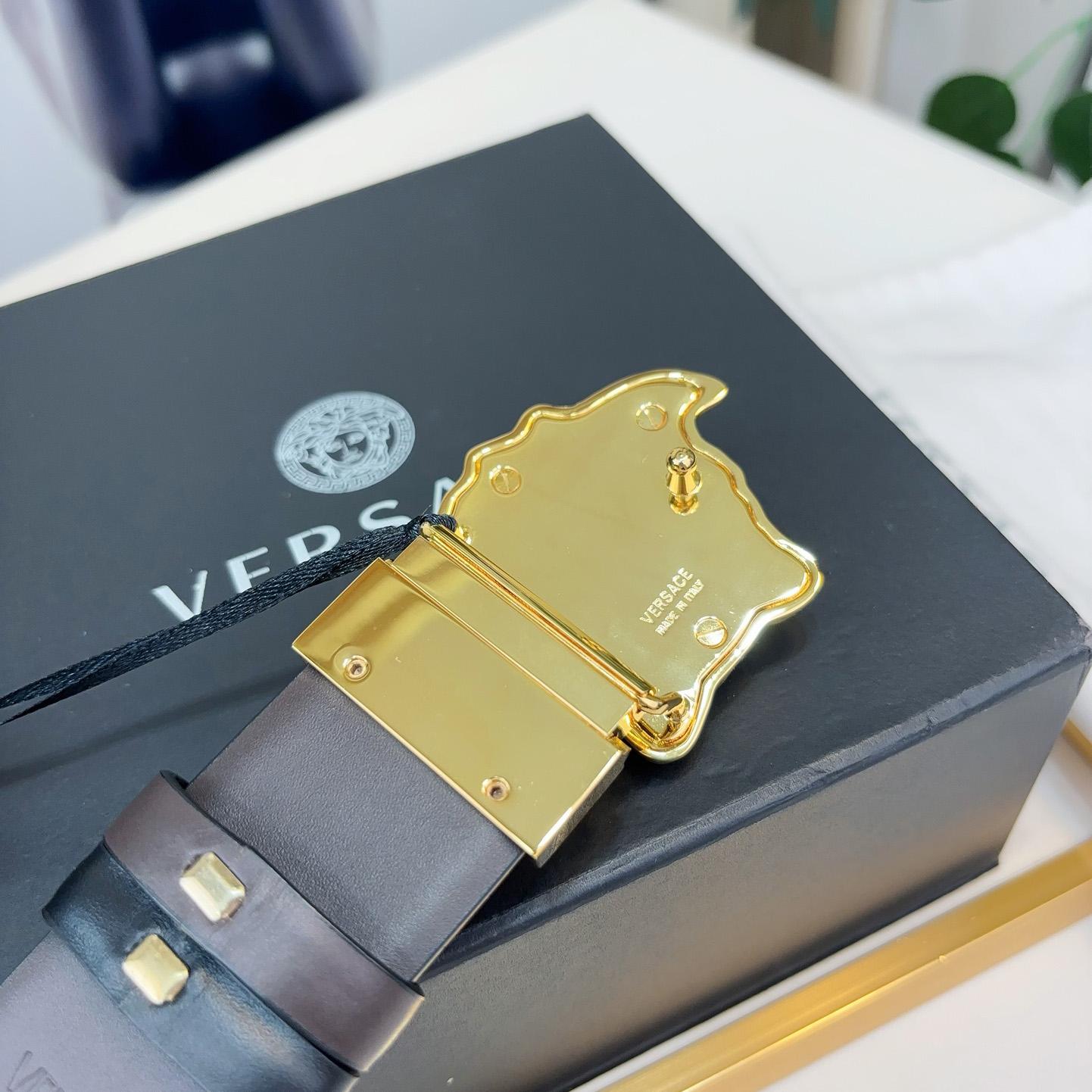 Versace Reversible Leather Belt    40mm - DesignerGu