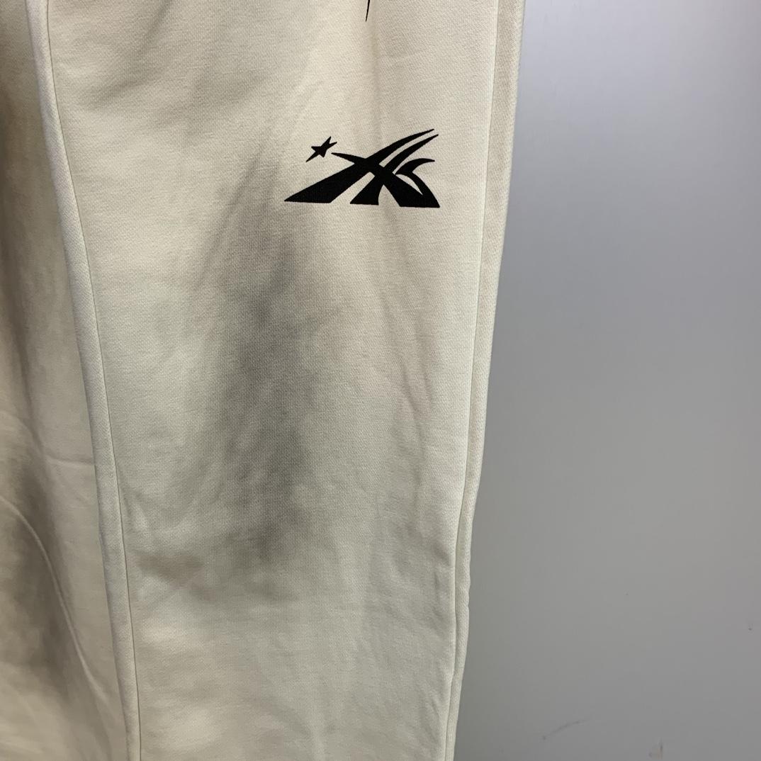 Hellstar Sports Sweatpants - DesignerGu