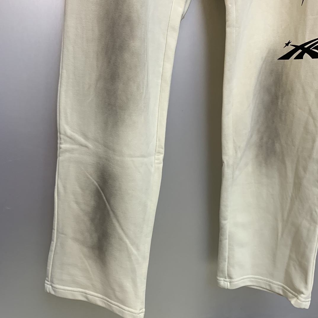 Hellstar Sports Sweatpants - DesignerGu