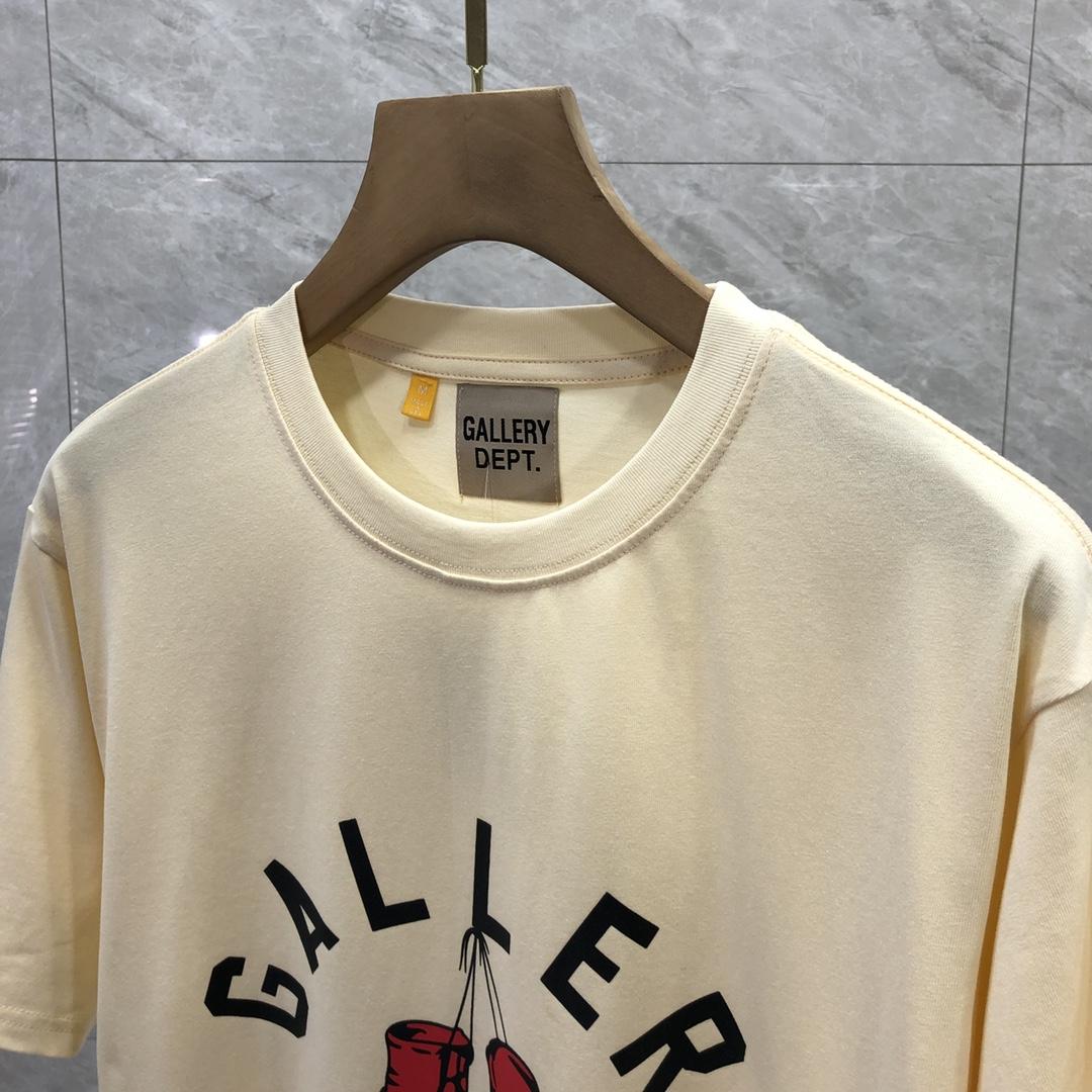 Gallery Dept. Tee - DesignerGu