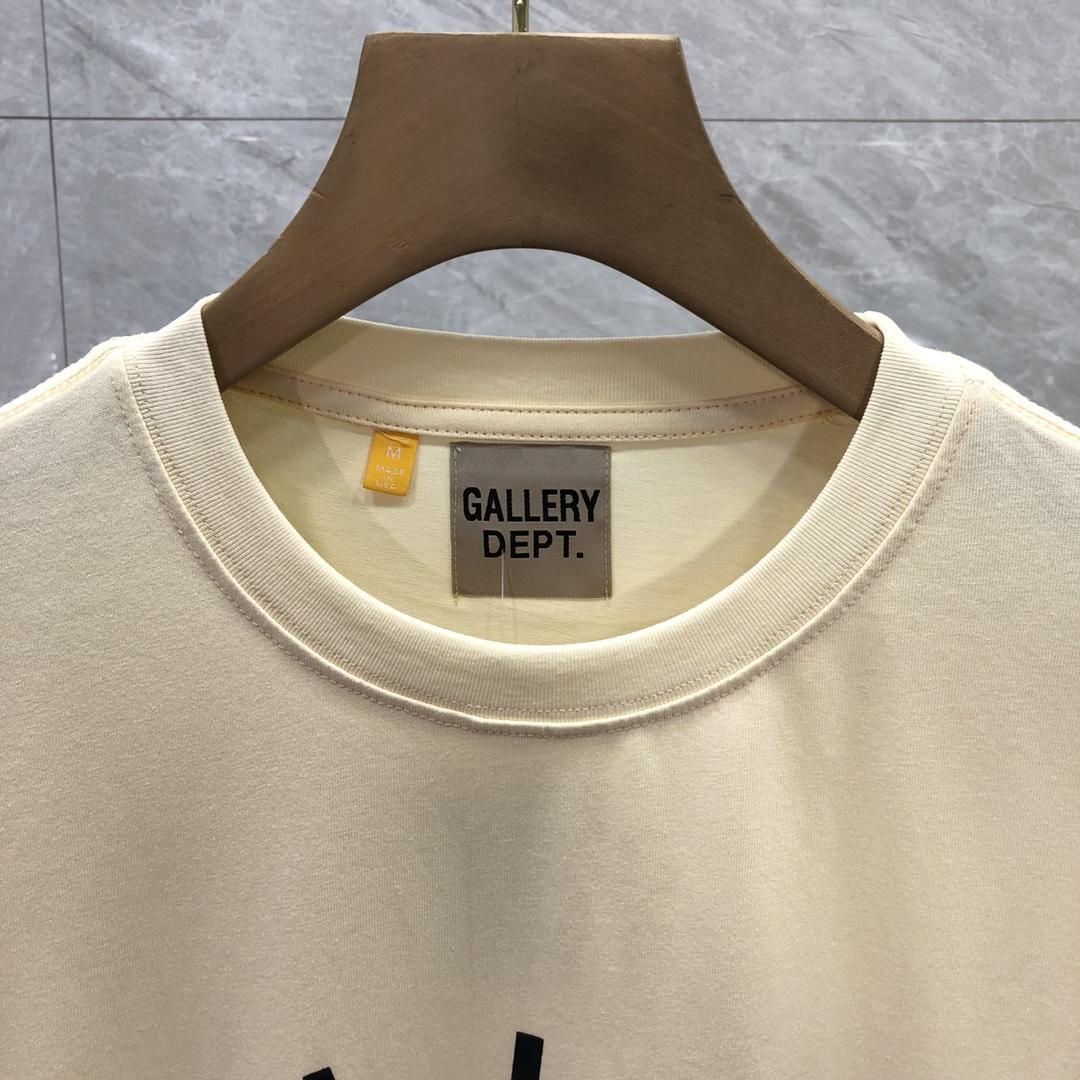 Gallery Dept. Tee - DesignerGu