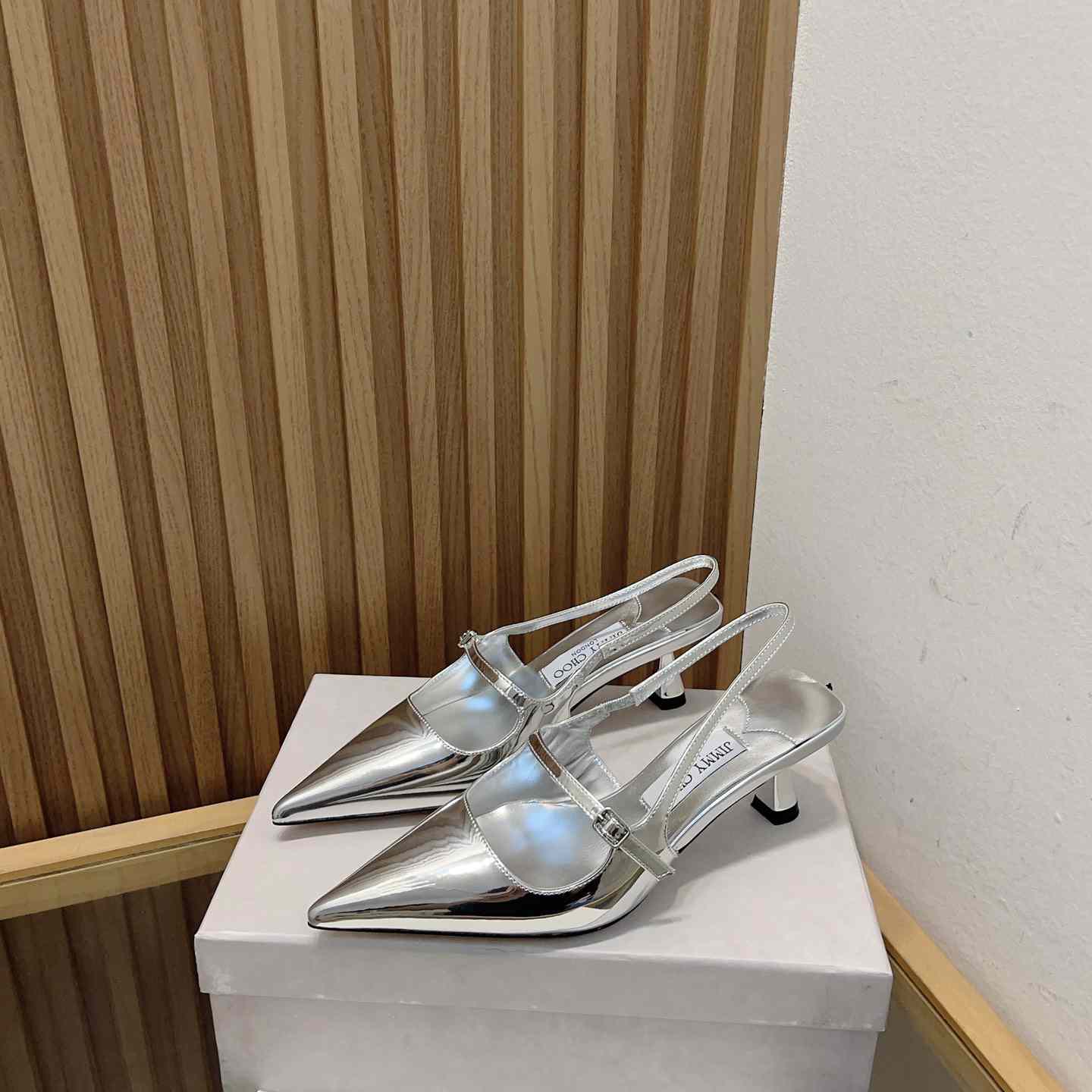 Jimmy Choo Didi 45 Silver Liquid Metal Leather Pointed Pumps - DesignerGu