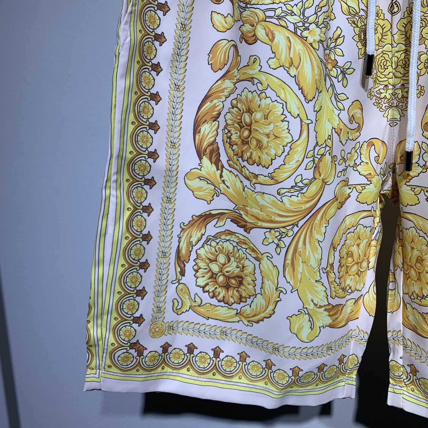 Versace Barocco Silk Shorts - DesignerGu