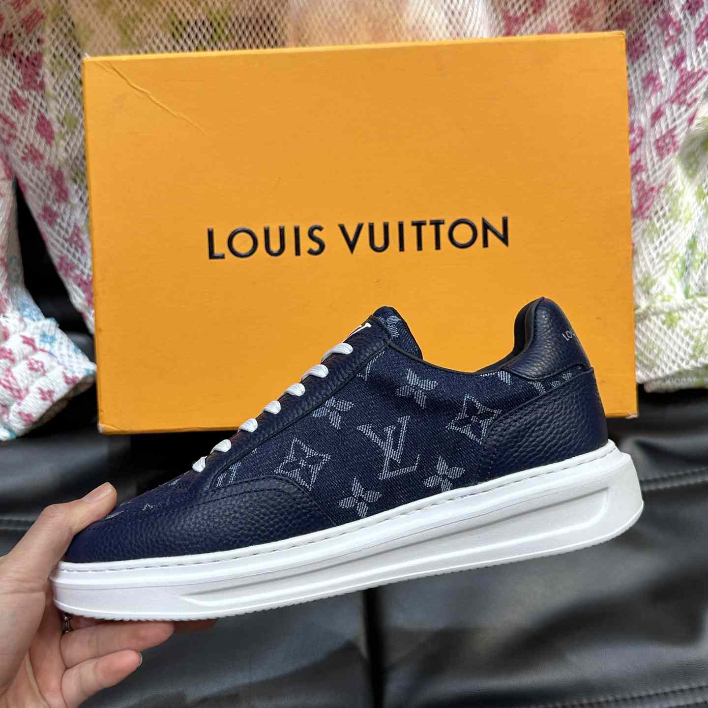 Louis Vuitton Beverly Hills Sneaker   - DesignerGu