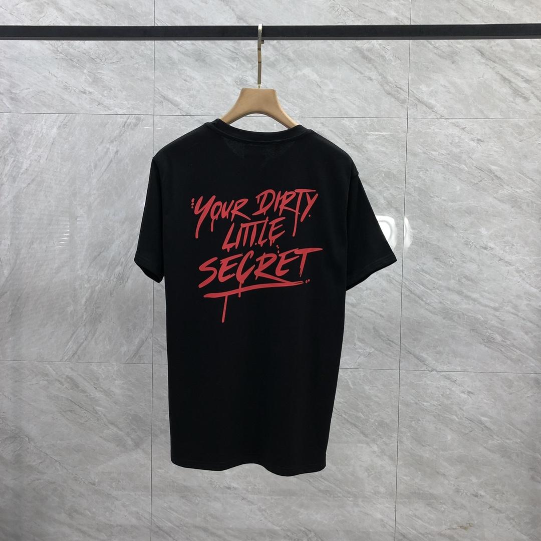 Gallery Dept. Tee - DesignerGu