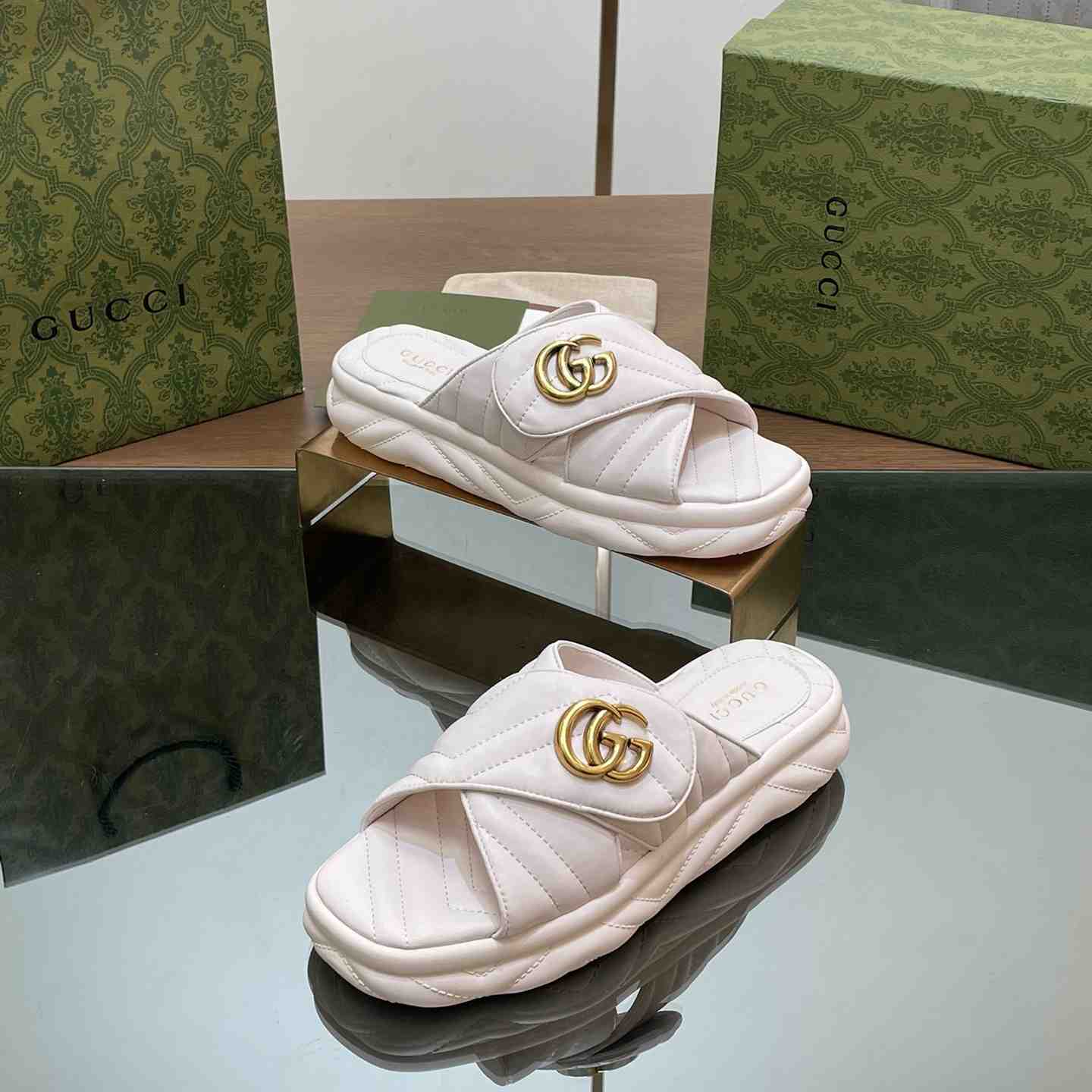 Gucci Women's Double G Slide Sandal - DesignerGu