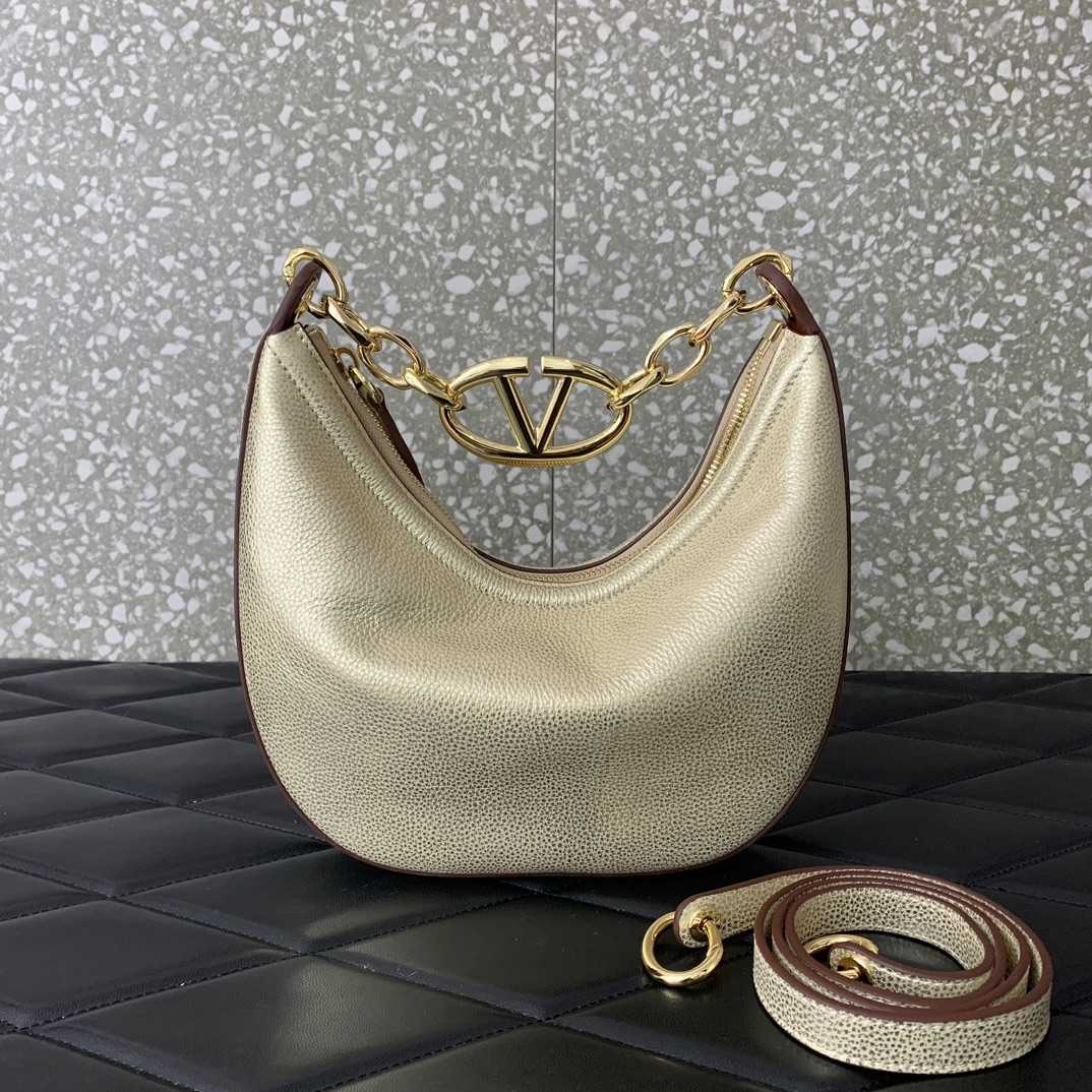 Valenti Garavani VLogo Moon Shoulder Bag (20*23*8cm) - DesignerGu