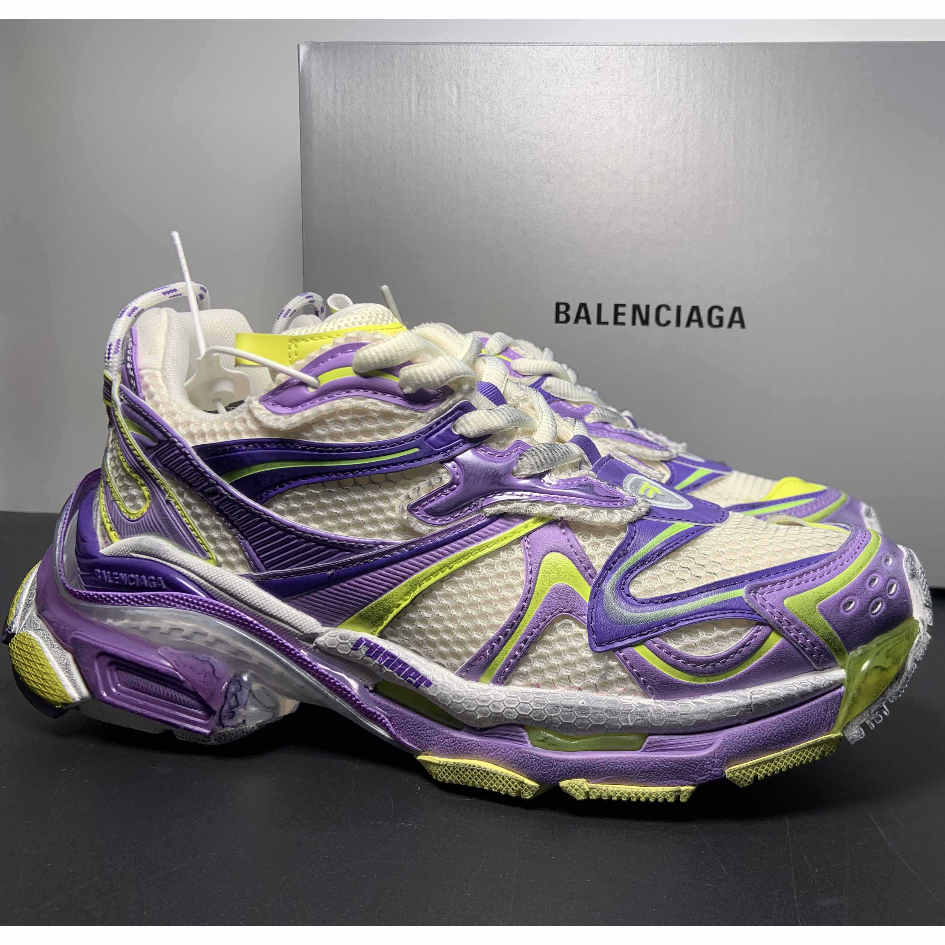 Balenciaga Runner Sneaker  - DesignerGu