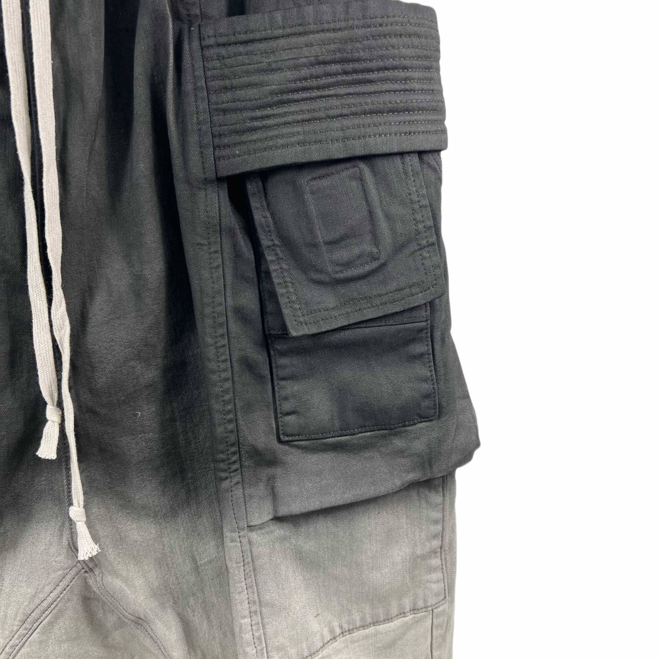 Rick Owens Creatch Degradé Cargo Shorts - DesignerGu