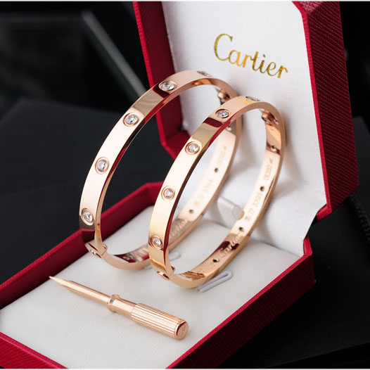 Cartier Bracelet - DesignerGu