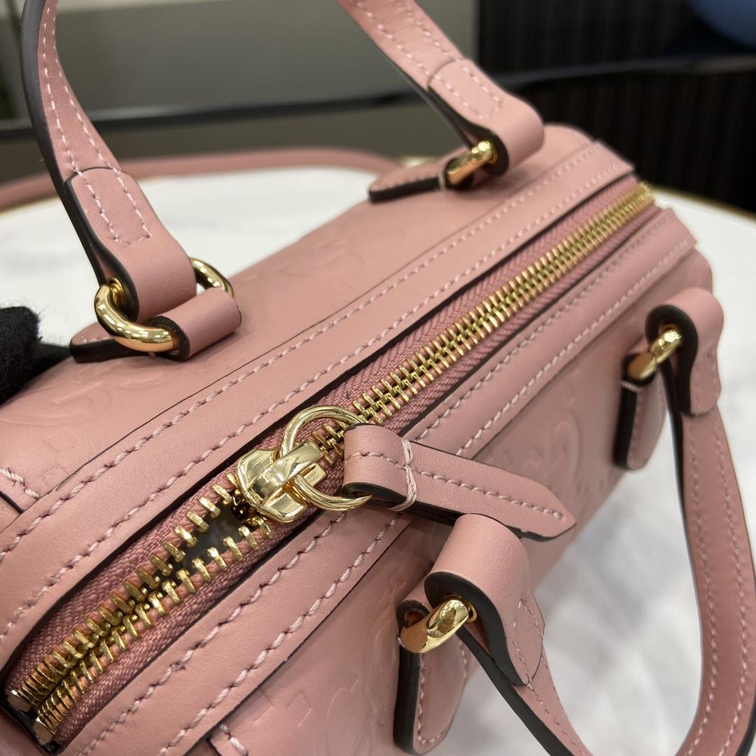 Gucci GG Super Mini Top Handle Bag - DesignerGu