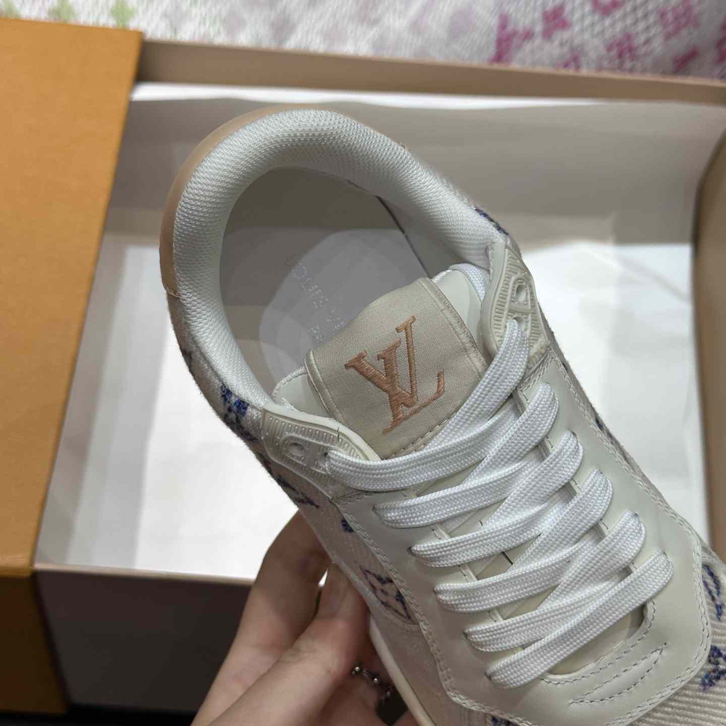 Louis Vuitton Monogram Sneaker  - DesignerGu