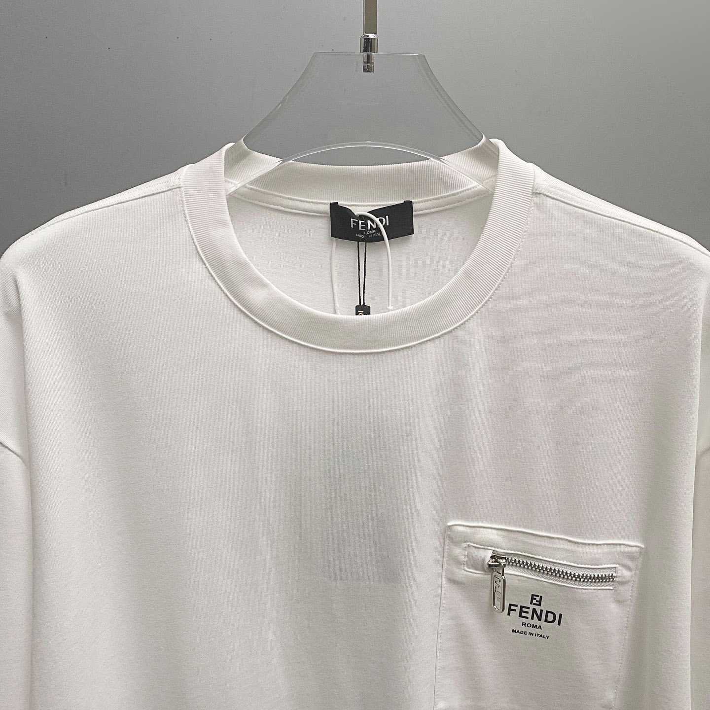 Fendi White lack Cotton T-shirt - DesignerGu