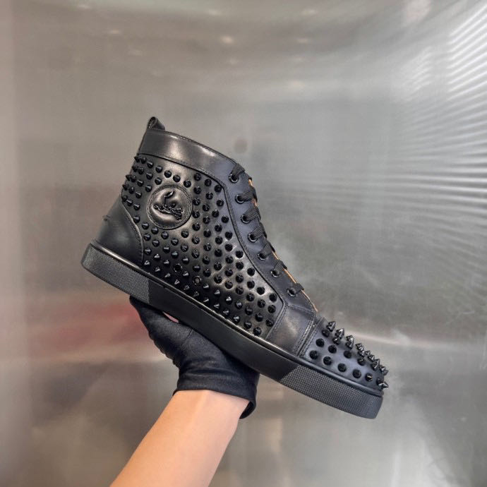 Christian Louboutin High Top Sneaker In Black - DesignerGu