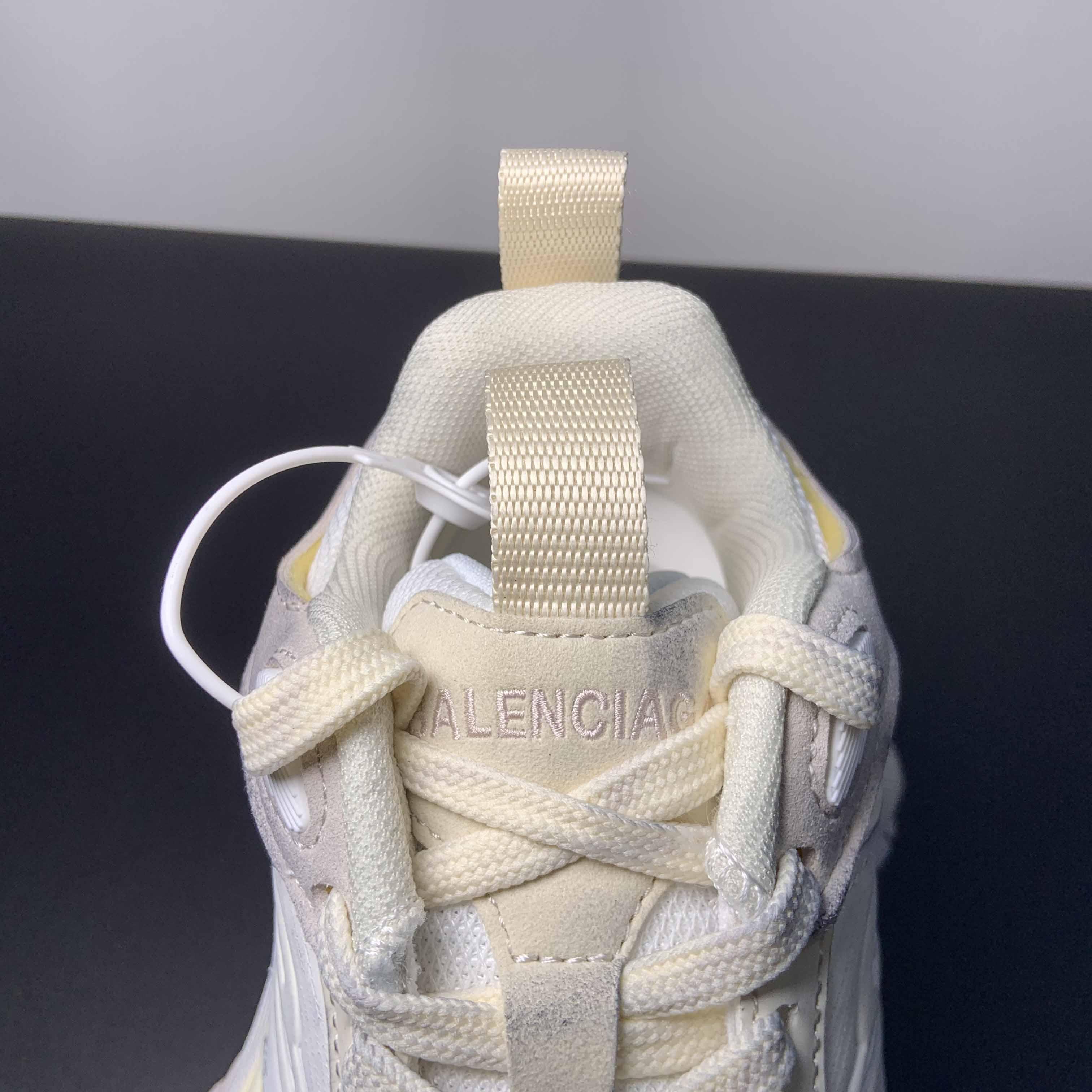 Balenciaga Cargo Sneaker - DesignerGu