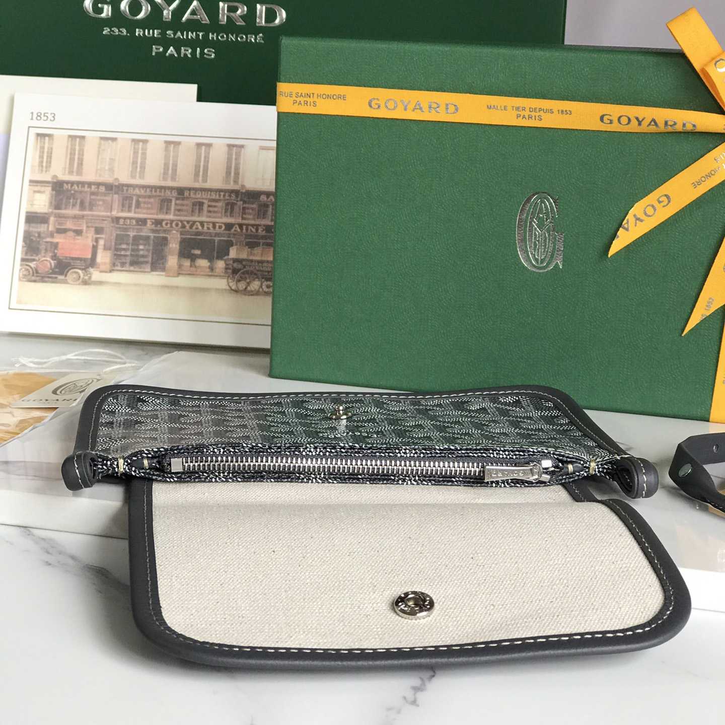 Goyard Plumet Pocket Wallet - DesignerGu