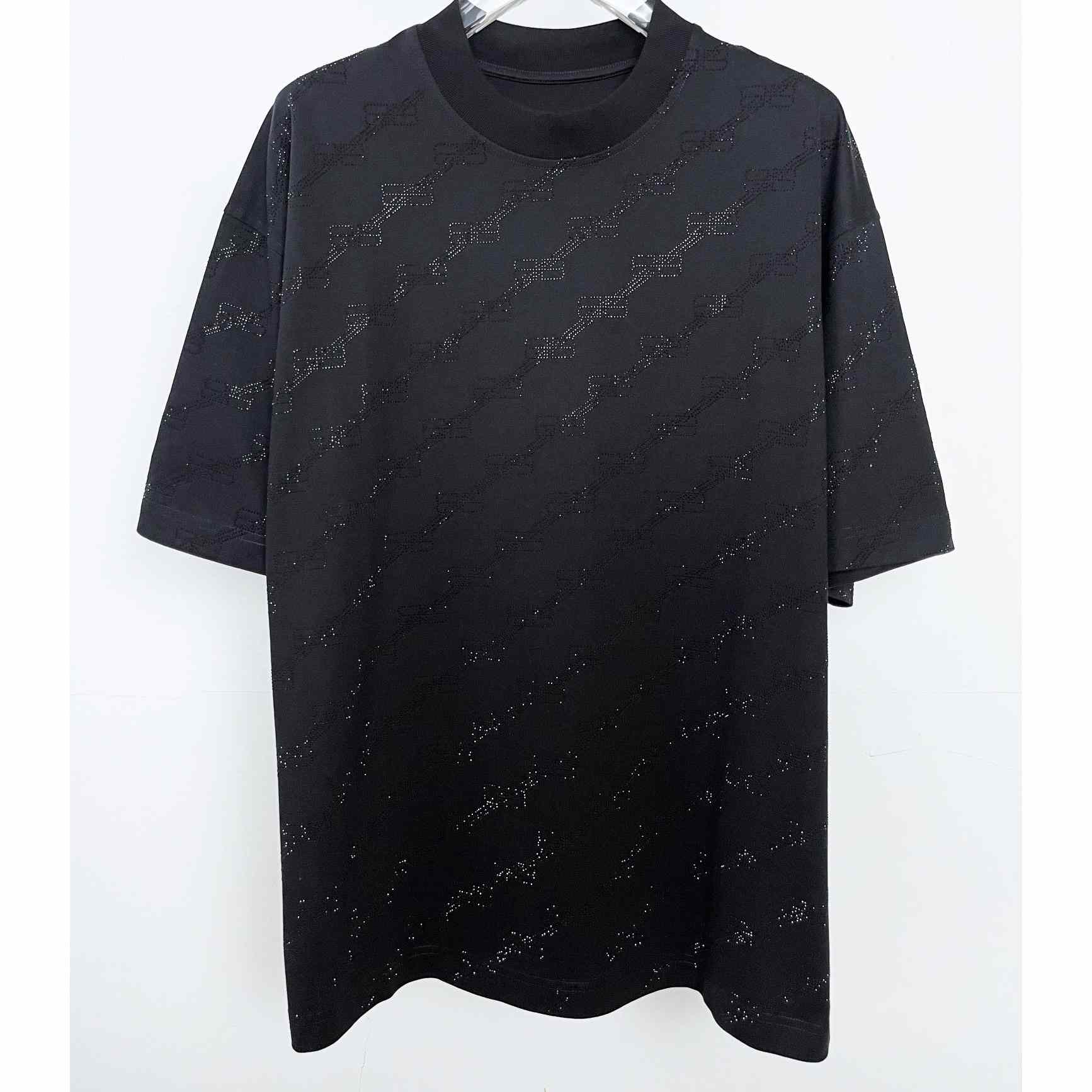 Balenciaga T-Shirt Oversized In Black - DesignerGu