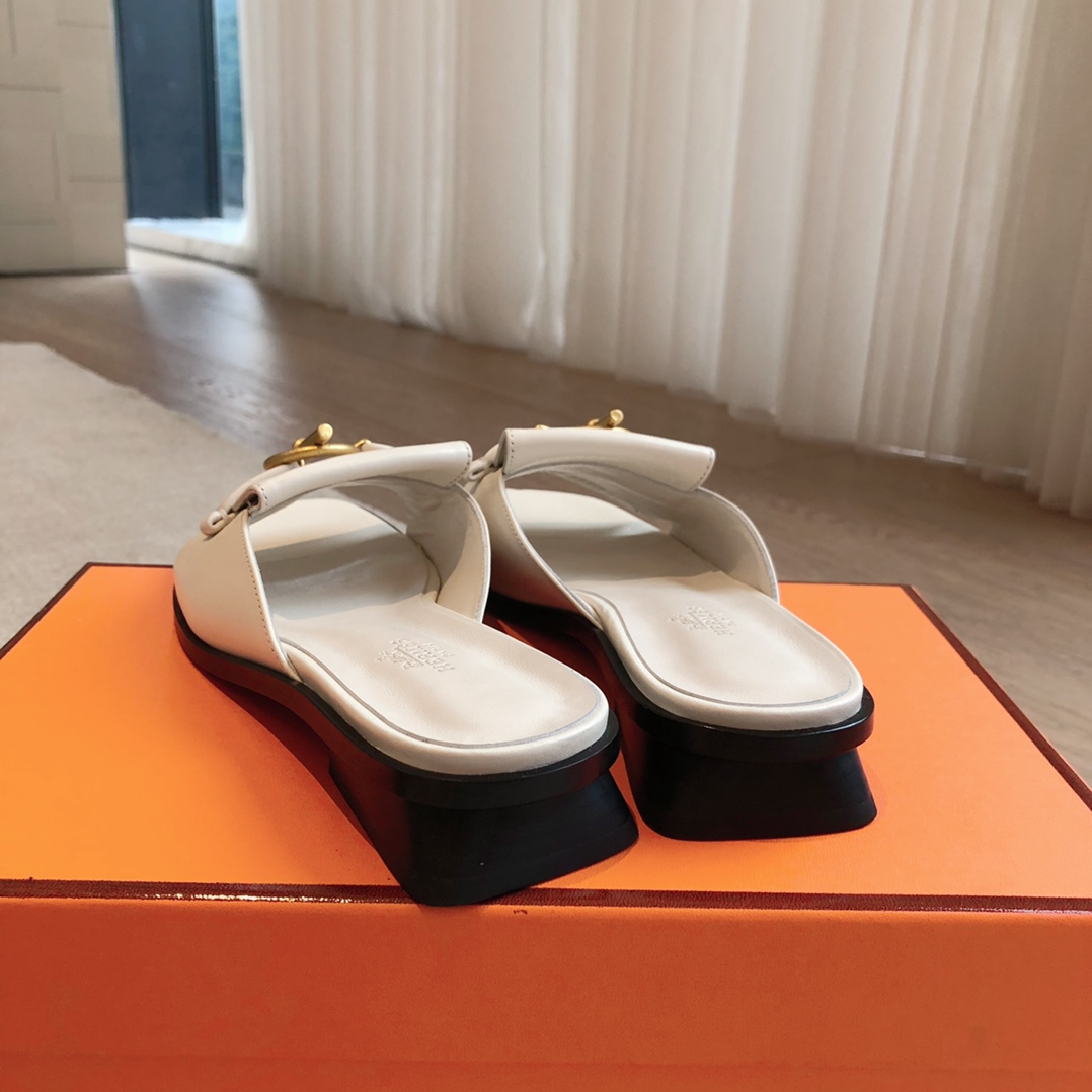 Hermes Isle Sandal - DesignerGu