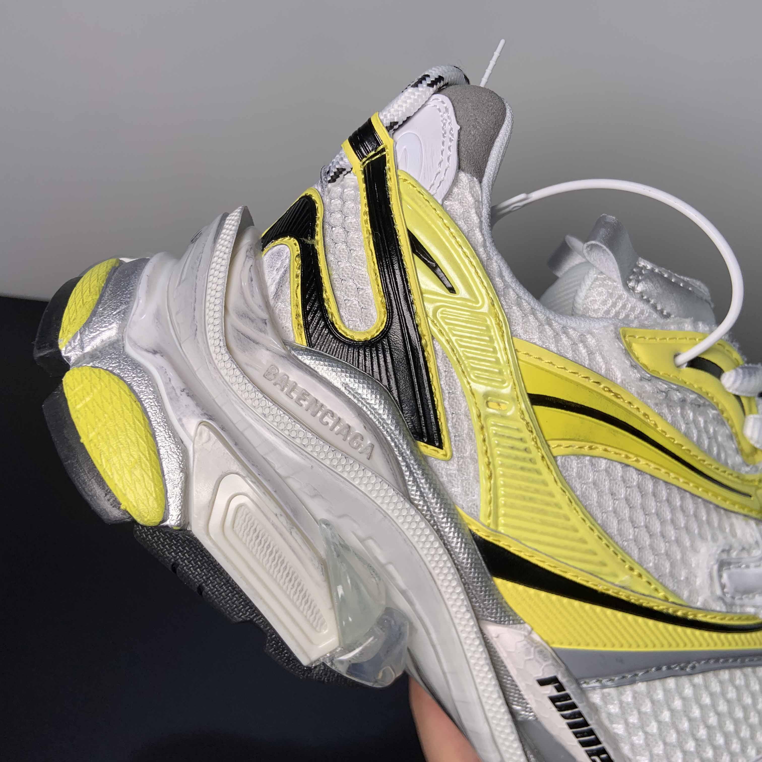 Balenciaga Runner 2.0 Sneaker - DesignerGu