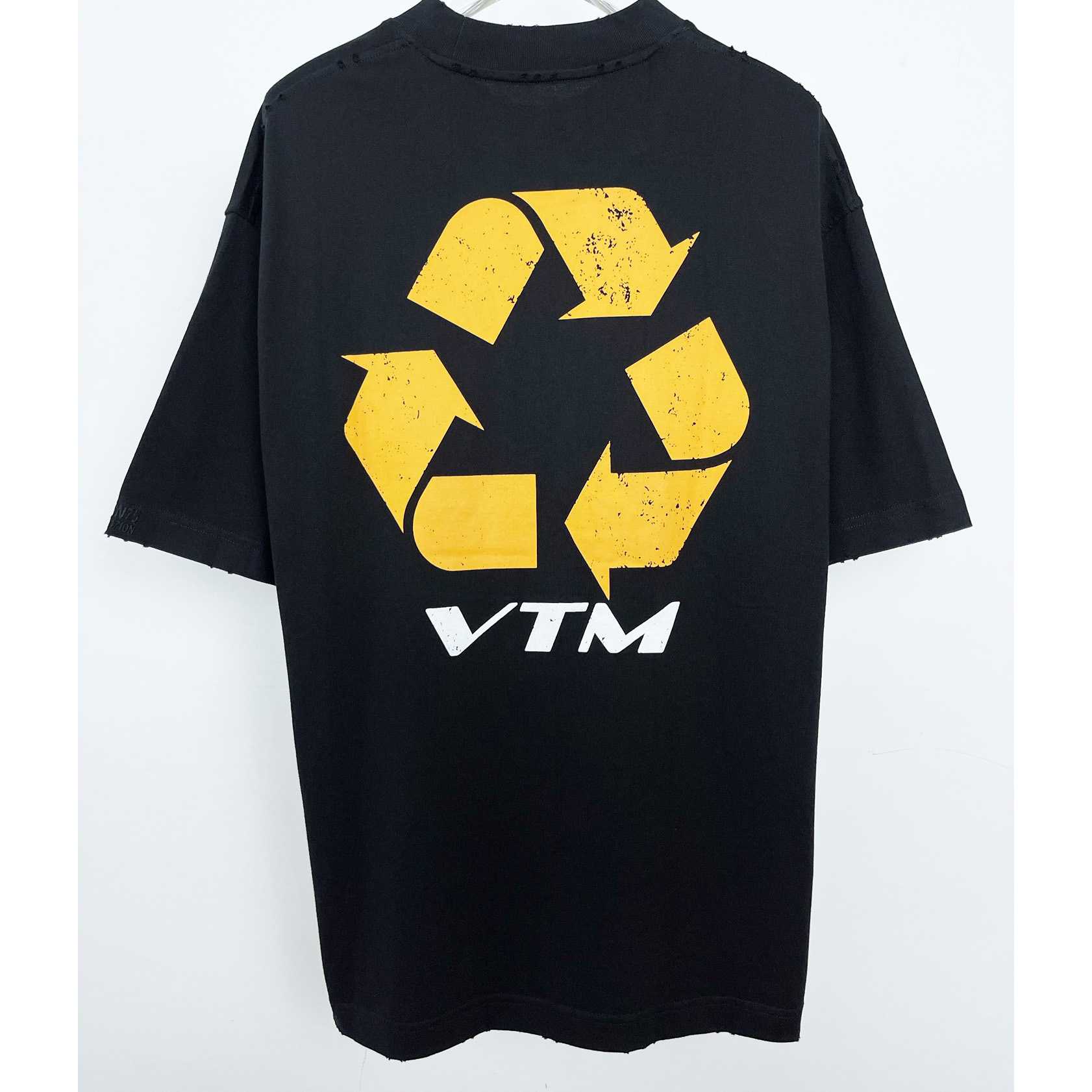 Vetements Cotton T-Shirt - DesignerGu