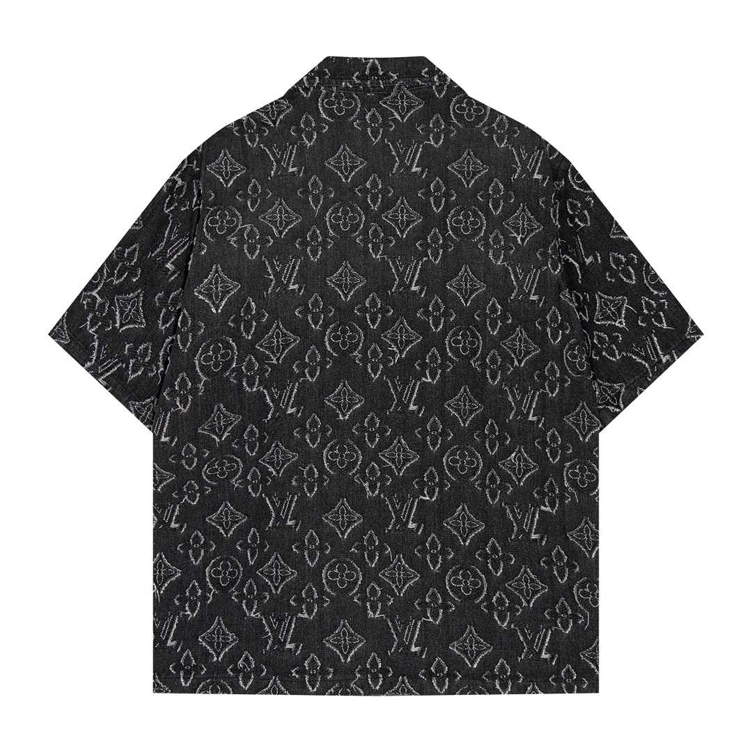 Louis Vuitton Monogram T-Shirt - DesignerGu