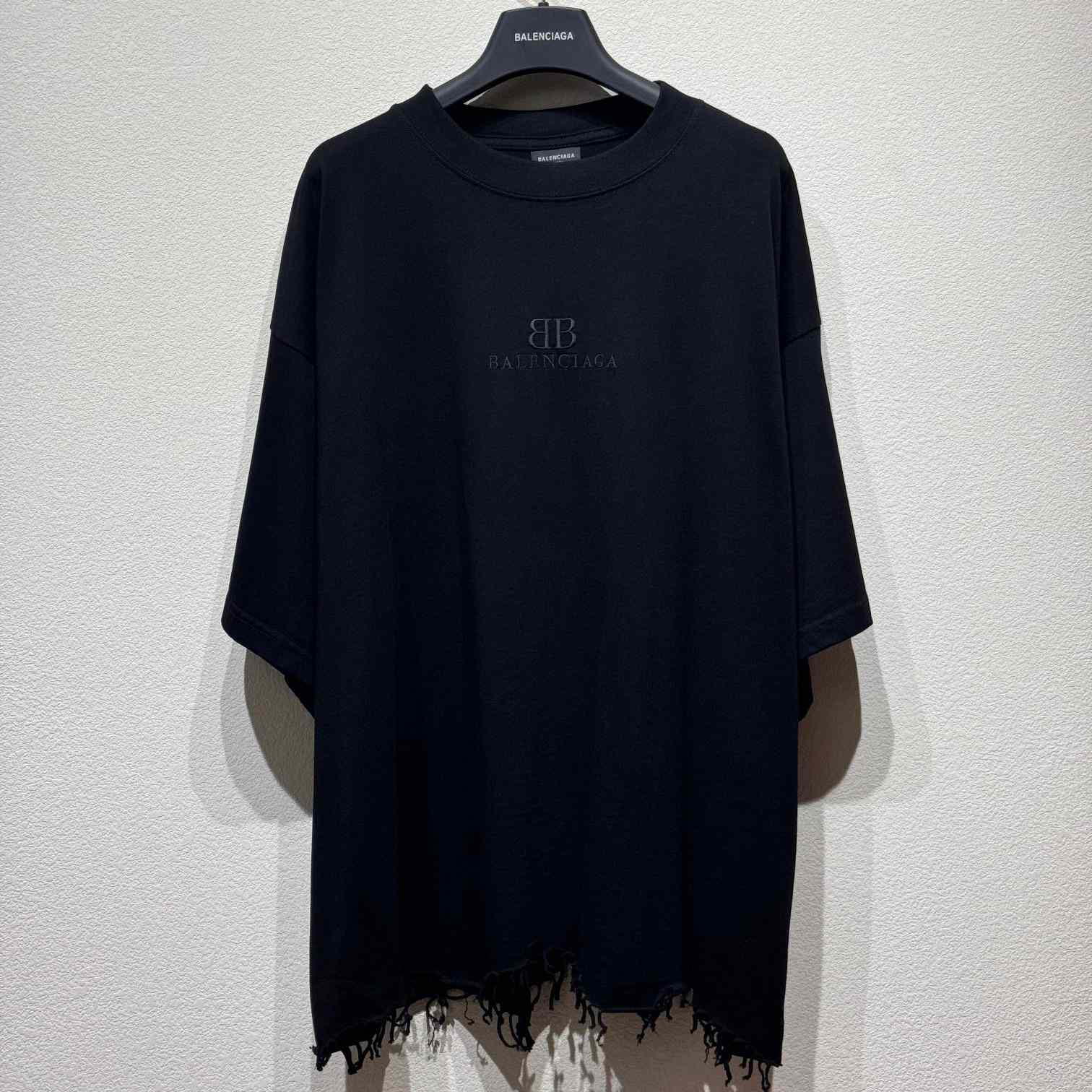 Balenciaga BB Classic Balenciaga Cropped T-Shirt Oversized In Black - DesignerGu