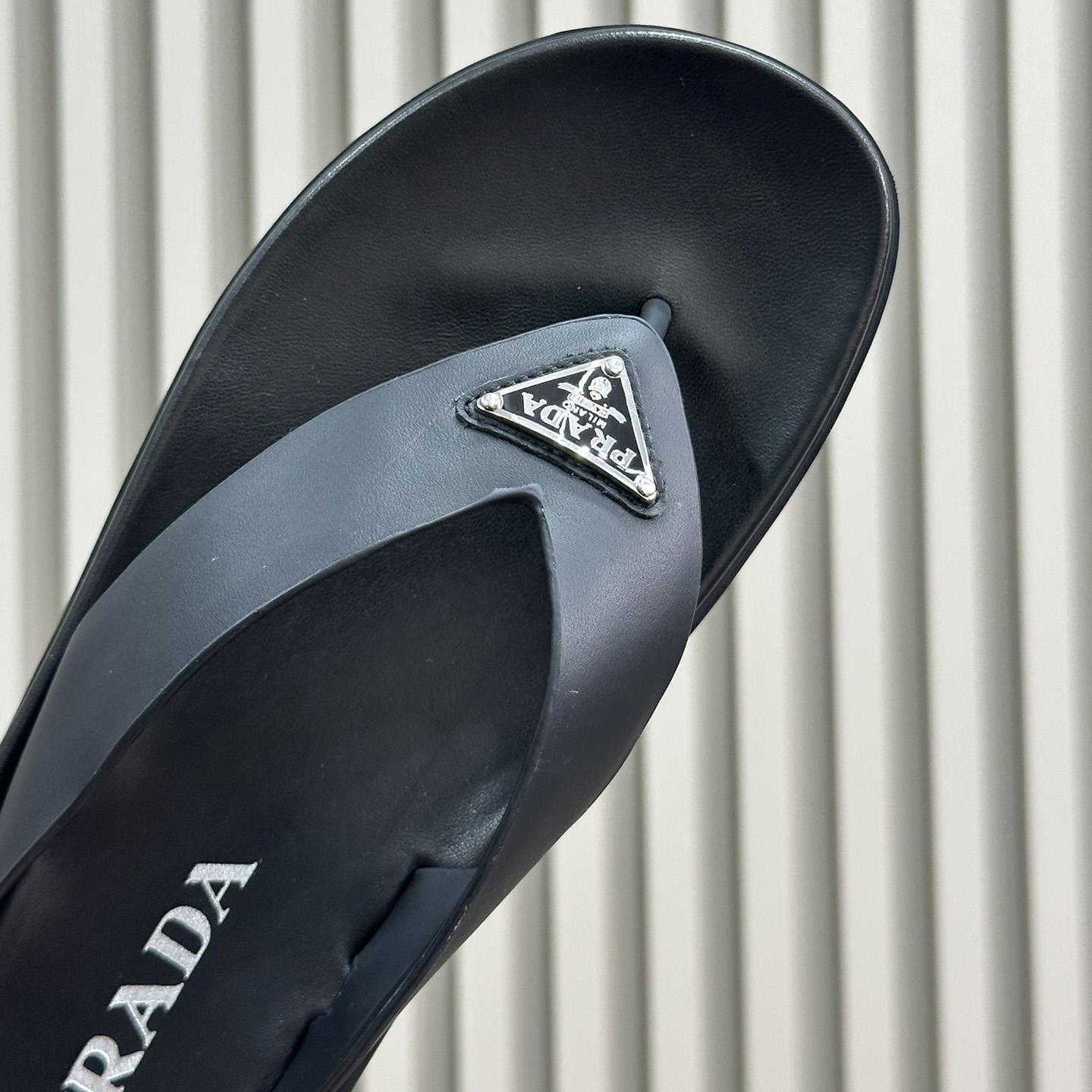 Prada Rubber Thong Sandals - DesignerGu