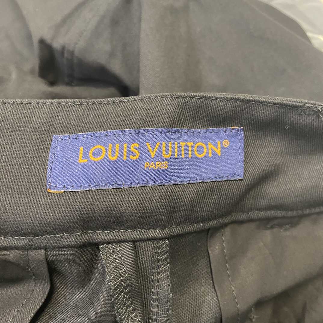 Louis Vuitton Cotton Workwear Pants - DesignerGu