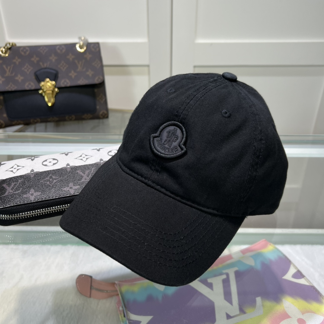 Moncler Cap  - DesignerGu