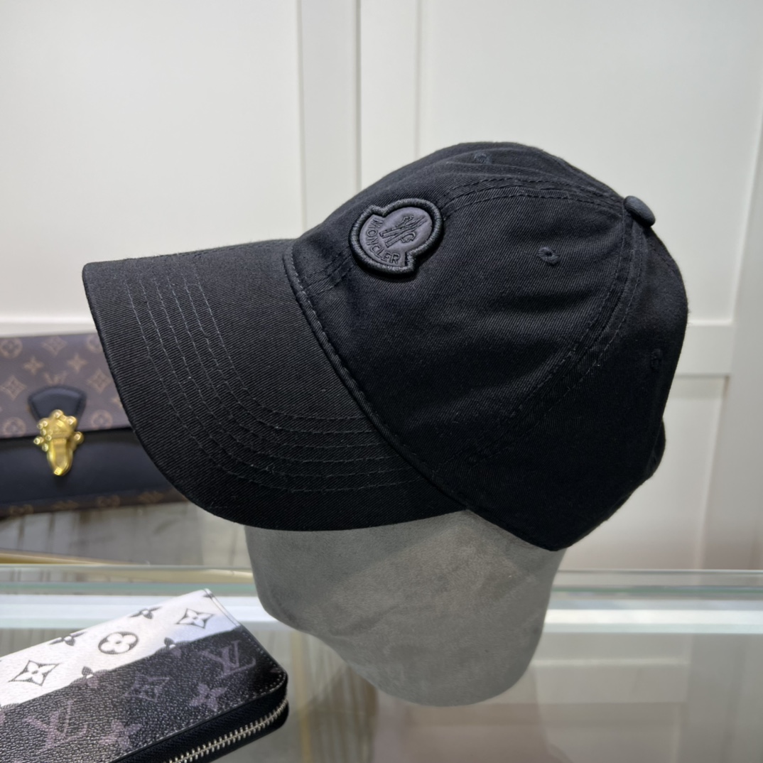 Moncler Cap  - DesignerGu