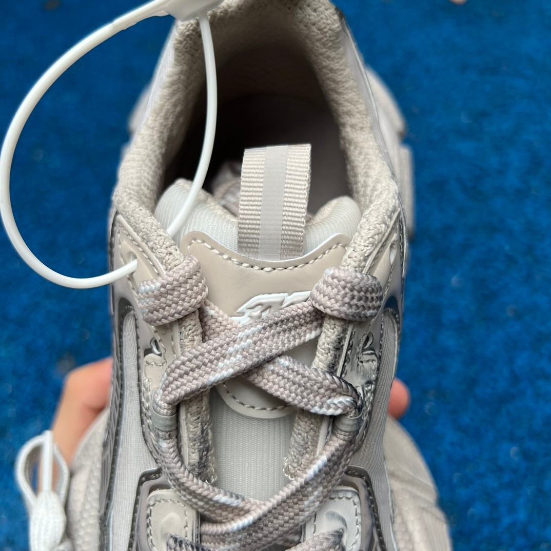 Balenciaga 3XL Sneaker - DesignerGu