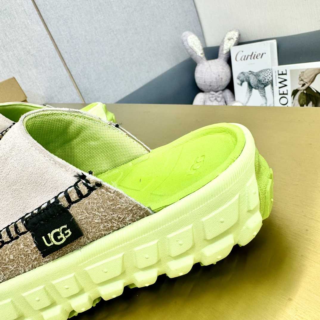 Ugg All Gender Venture Daze Slide - DesignerGu