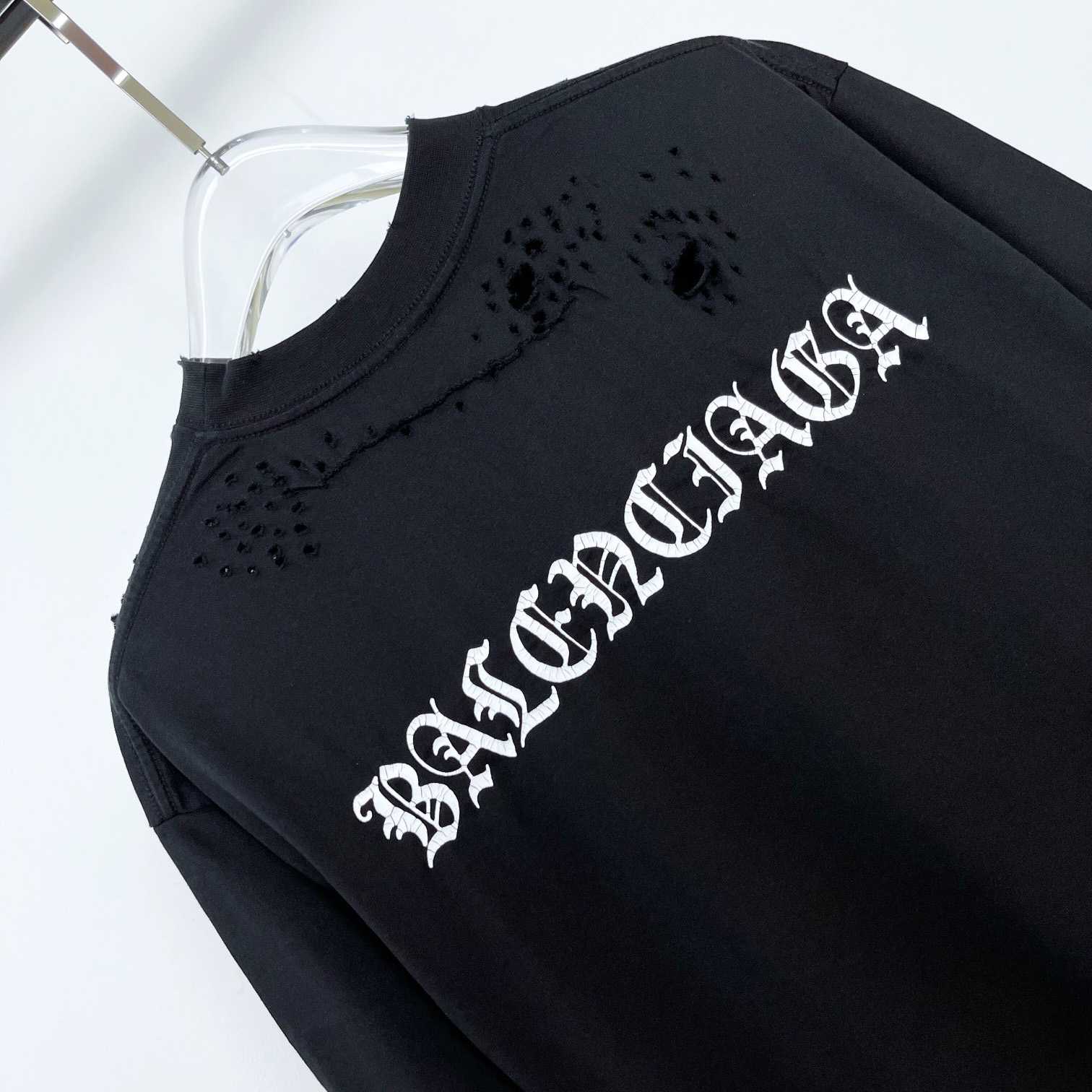 Balenciaga T-Shirt Oversized In Black - DesignerGu