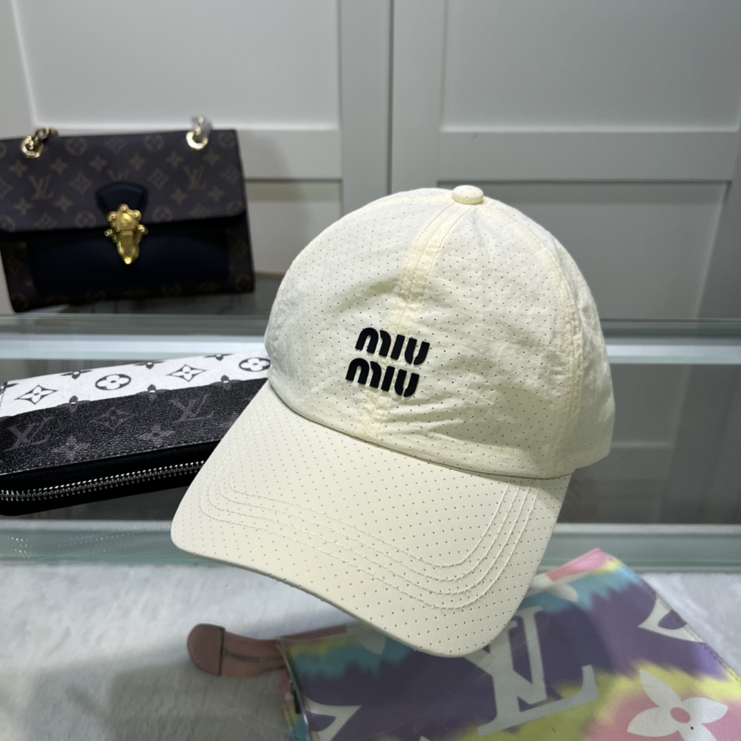 Miu Miu Baseball Cap - DesignerGu